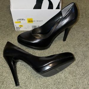New in box, never worn, only tried on Nine West heels